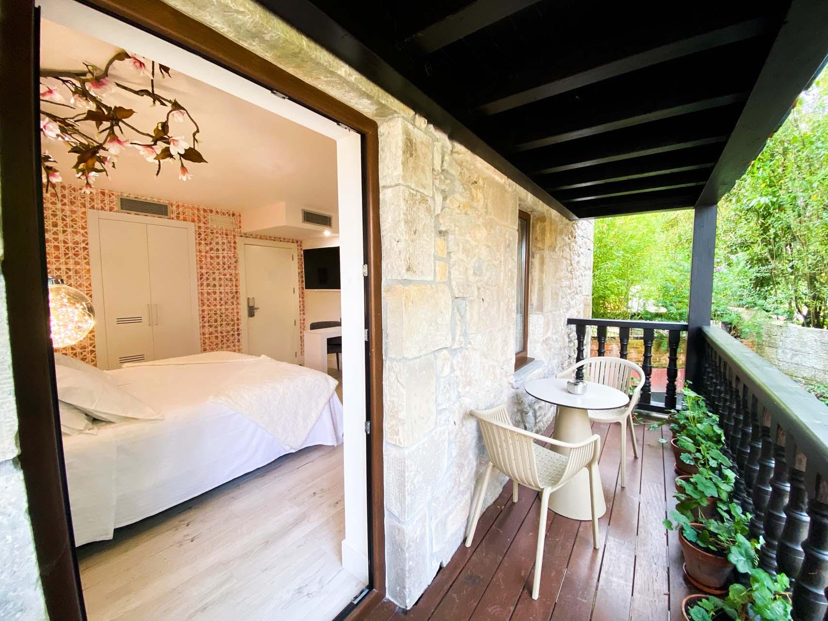 Hotel Cuevas - Adults Only Santillana del Mar Exterior foto